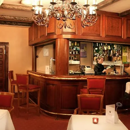 Henry Viii 4* Londra