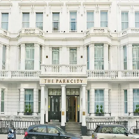 The Park City Grand Plaza Kensington Hotel London
