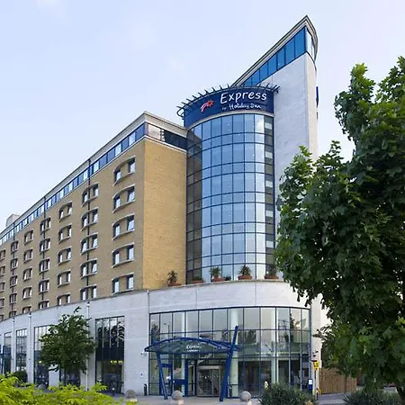 Holiday Express Greenwich By Ihg Hotel 3*