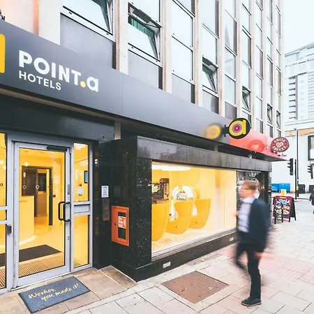 Point A Westminster מלון 3*