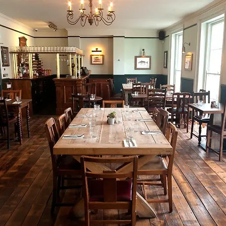 Admiral Hardy Hotel