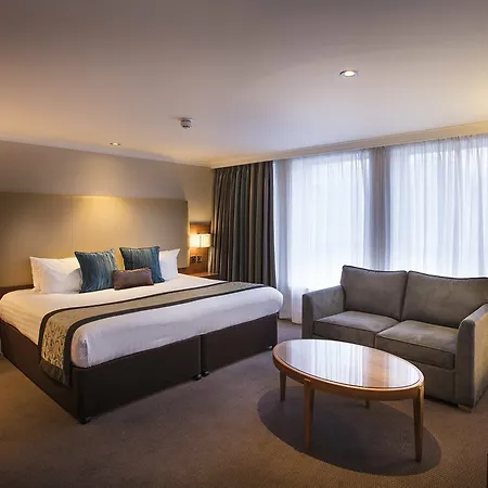 Thistle Trafalgar - Leicester Square 4* Londýn