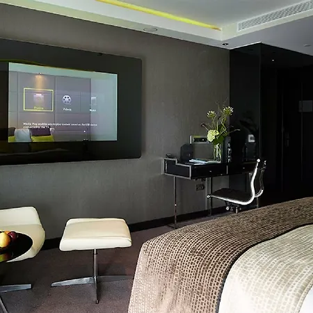 Hotel Montcalm East, Autograph Collection