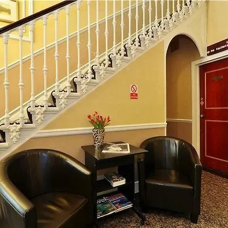 Oliver Hotel London