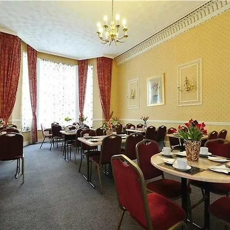 Oliver Hotel