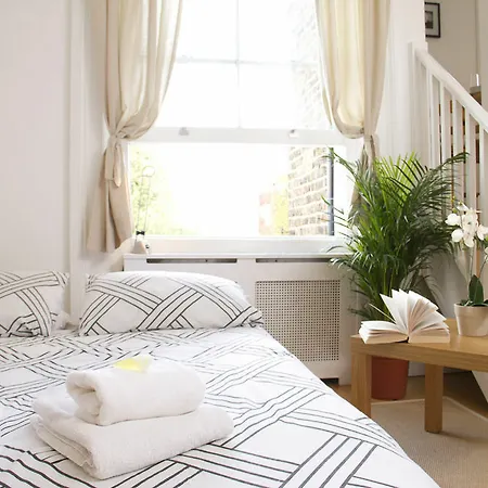 Irwin At Notting Hill Apartment London