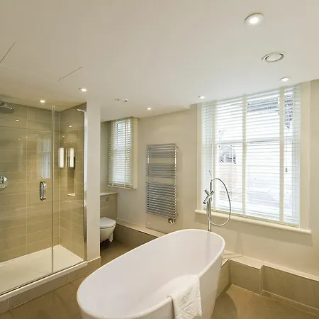 Native Mayfair 5*