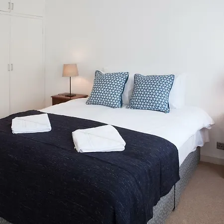 Apartment Victoria And Buckingham Palace