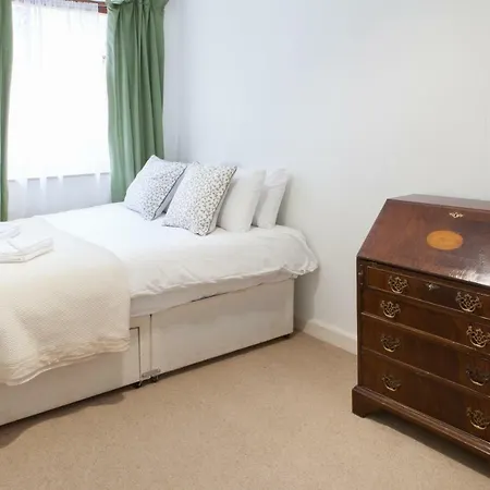 Victoria And Buckingham Palace Apartment *