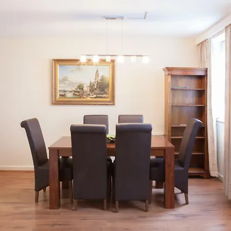 Apartment Victoria And Buckingham Palace London