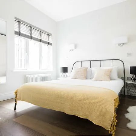 Appartement The Soho Hideout - Modern & Central 2bdr Londen