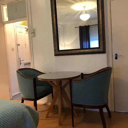 Affordable Lux And Cozy 1 Bed Flat In Chelsea *