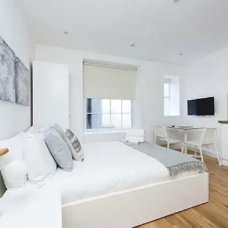 Devonshire Terrace Aparthotel London