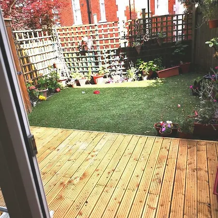 Close To Wimbledon Tennis Guest house