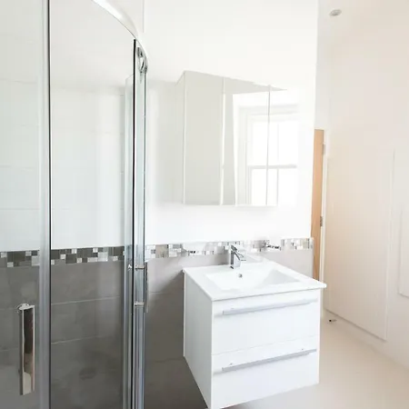 The Soho Loft - Elegant & Modern 1bdr Apartment