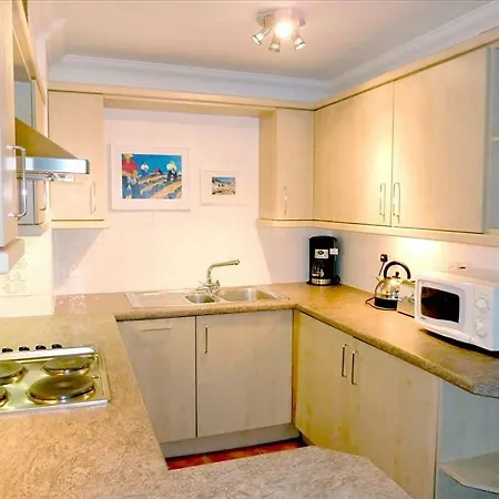 Apartment Elegant Very Central Fitzrovia W1 King Bed, Wifi, Nr Oxford St Affable Informative Host