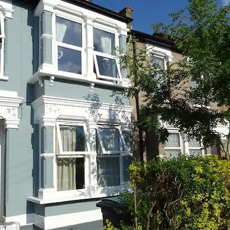 Tottenham Stadium Double Guest house *