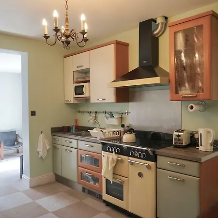 Guest house Tottenham Stadium Double *