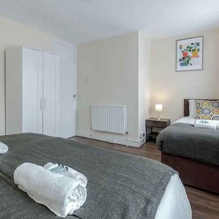 Alphalite Homes Barking (Greater London)