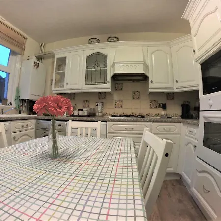 Max Homestay London