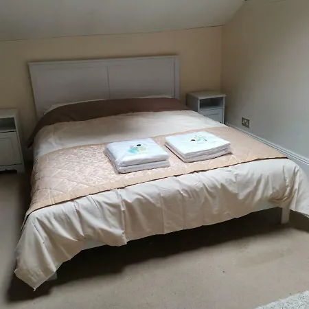 Princess Park Manor Shared Luxury لندن