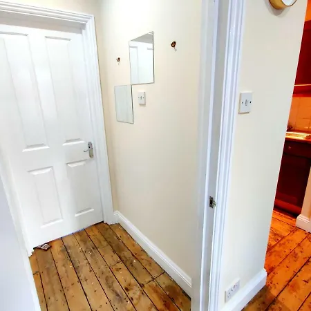 Brick Lane 1 Bedroom Near To Liverpool St * Londra