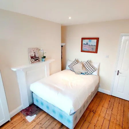 Brick Lane 1 Bedroom Near To Liverpool St *