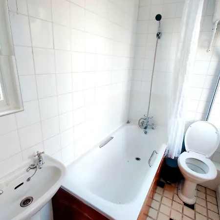 Brick Lane 1 Bedroom Near To Liverpool St Londra