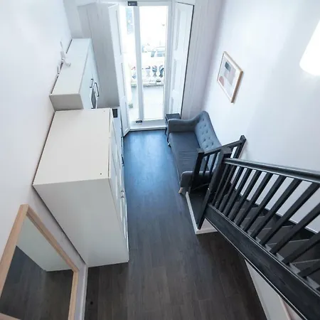 The Dome Notting Hill Apartment *
