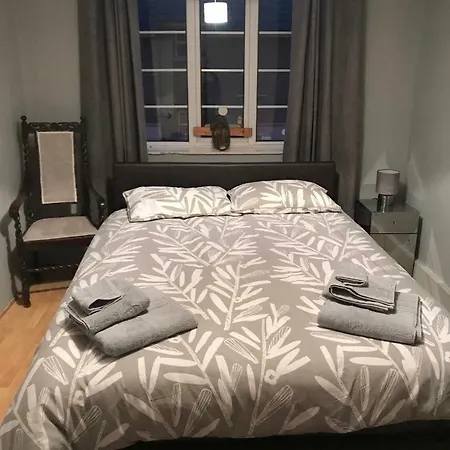 Apartment Bright,tasteful And Comfortable Flat In Trendy Shorditch.