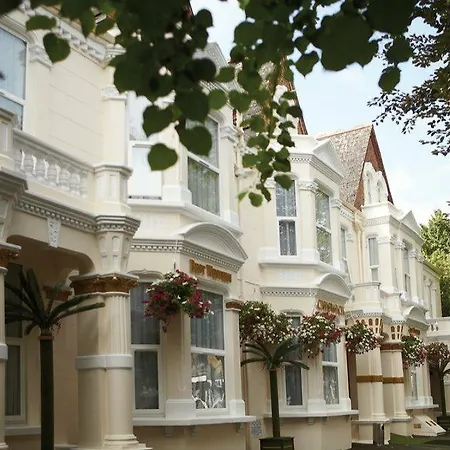 Western Chiswick Palace &