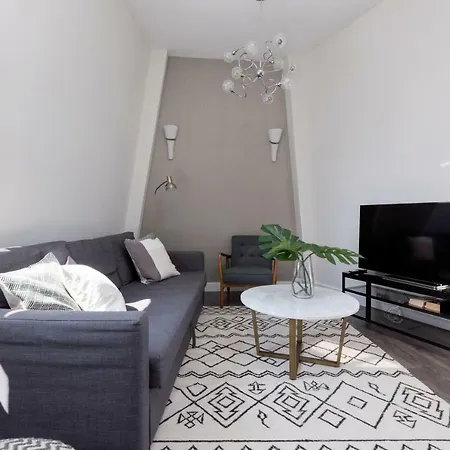 Emperors Gate By Allo Housing Apartment