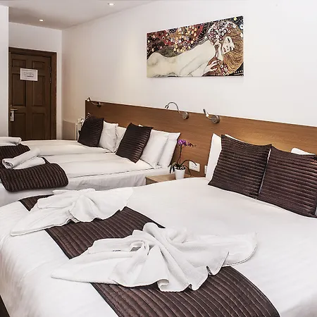 Nox Kensington London