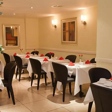 Park Grand Paddington Court 4*