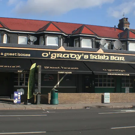 Mccafferty'S Guesthouse Ilford