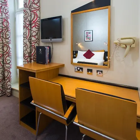 Western Buckingham Palace Rd Hotel