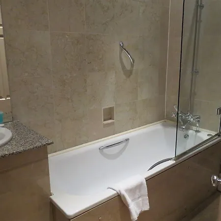 Knightsbridge Hotel