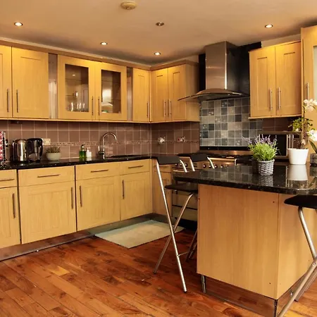 Guest house Ravenscourt House London