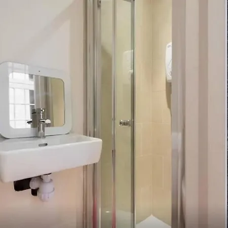 Devonshire Terrace Aparthotel London