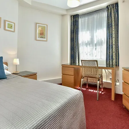 Euro 3* London