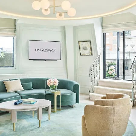 Hotel One Aldwych 5*