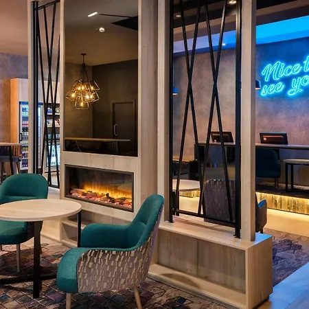 Leonardo London Hotel 4*