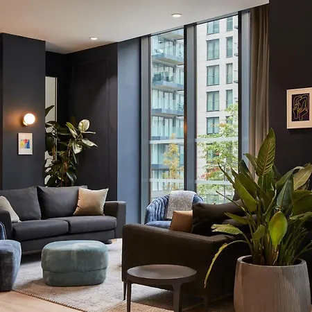 Hotel apartamentowy Ark Canary Wharf 4*