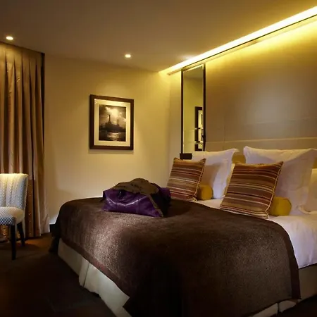 Crowne Plaza Battersea Hotel London