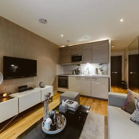 Chelsea Creek Apartment