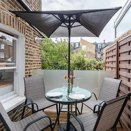 아파트 Stylish Fulham Flat With Patio *