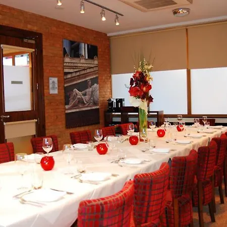 Hotel Indigo Tower Hill By Ihg 4*