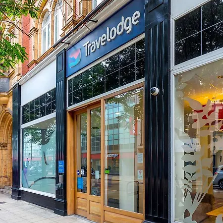 Travelodge Woolwich Лондон