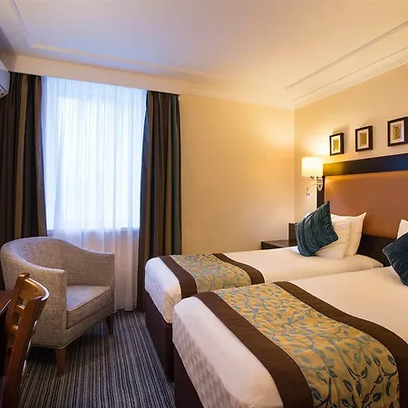 Thistle London Heathrow Terminal 5 Hotell Hillingdon