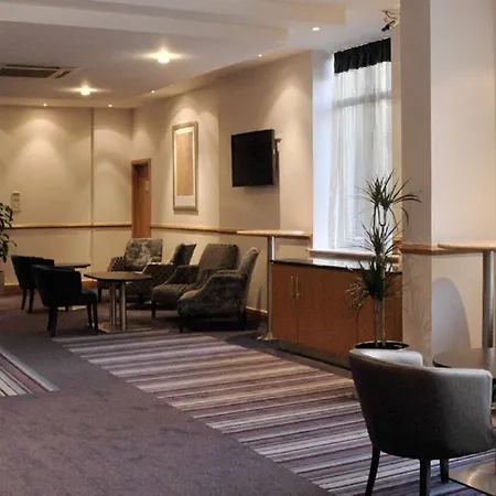 Leonardo London Hotel 4*